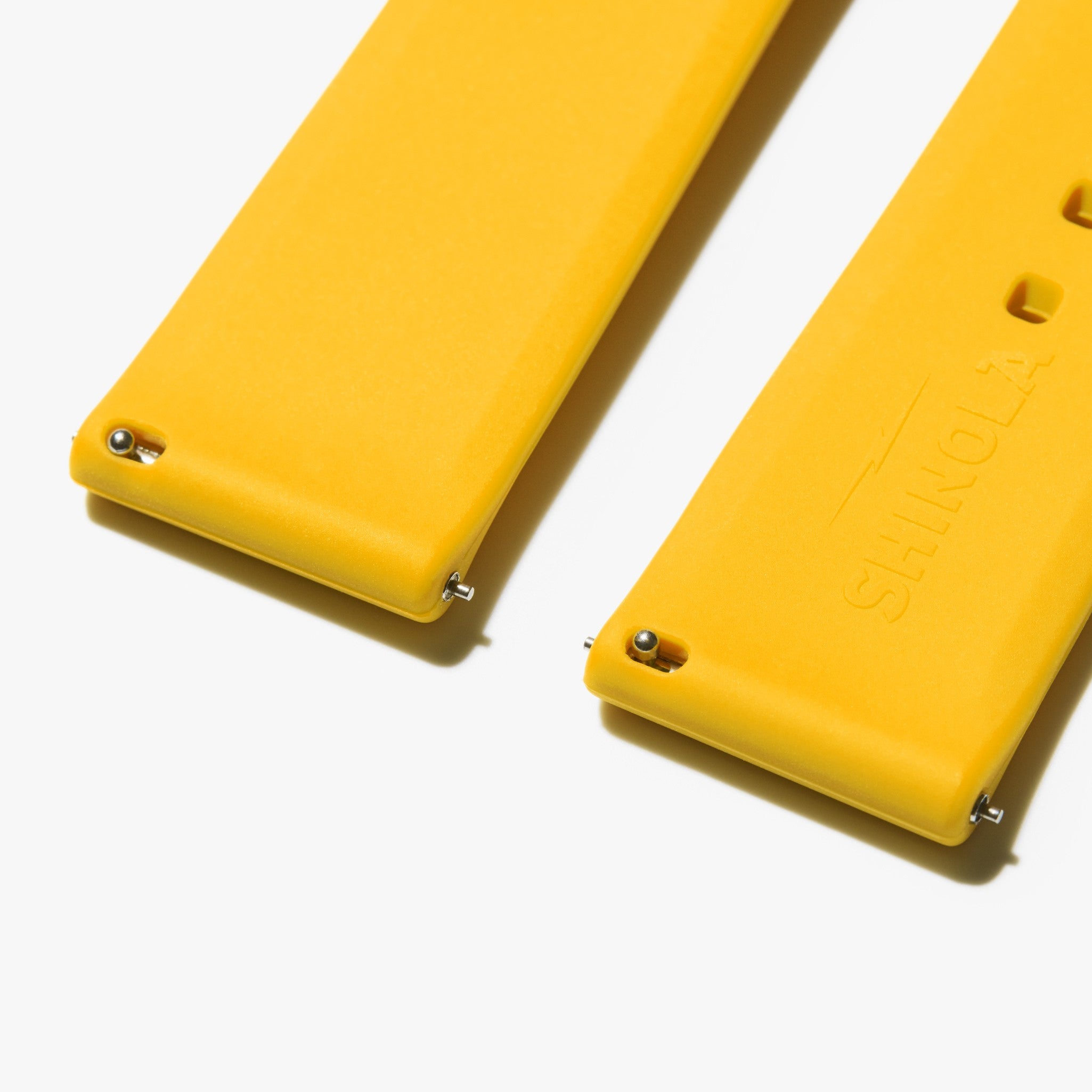 QR Strap: 22/20 Silicone. Sleek Loop. PoSS - Maize - Image 3