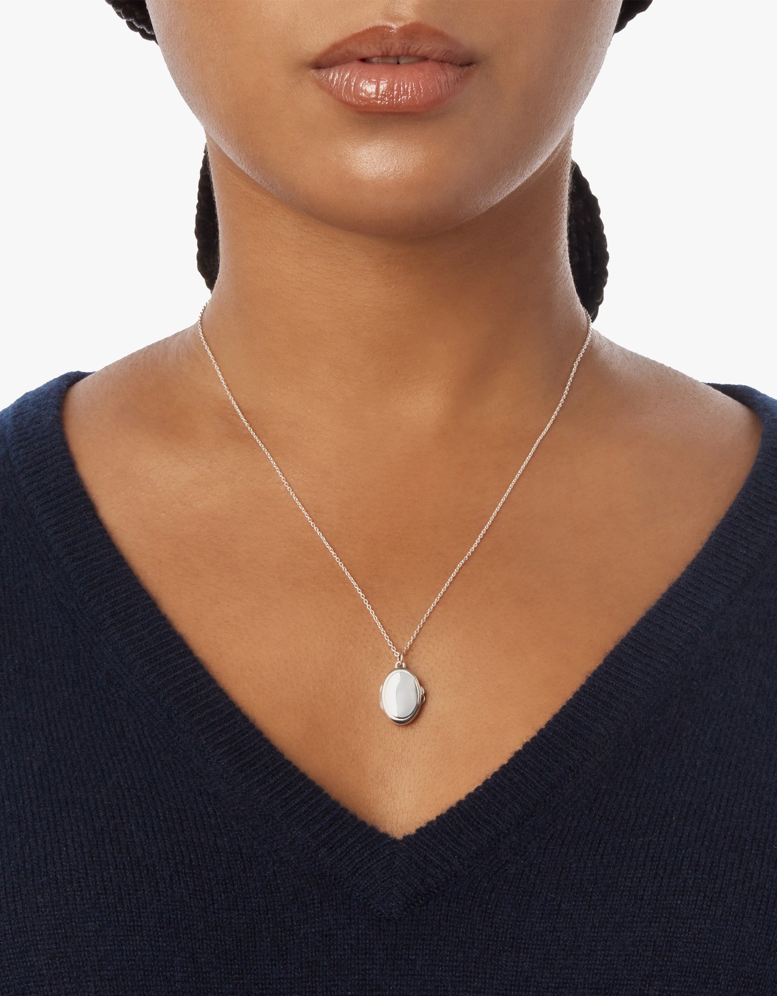 Heirloom Petite Locket Necklace - Sterling Silver - Image 14